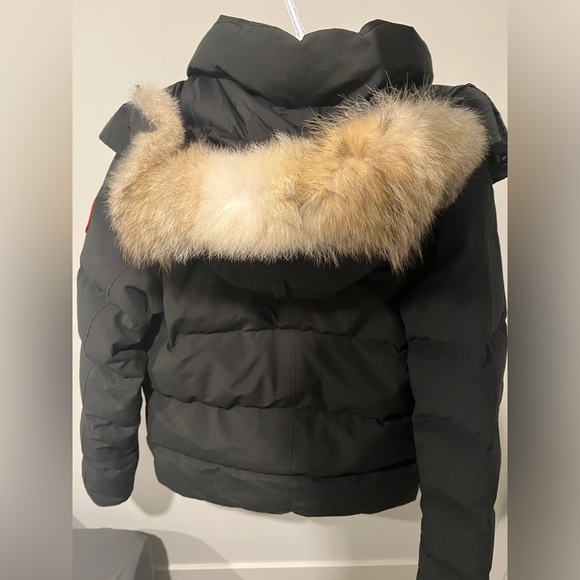 Canada Goose Wyndham Parka - Picture 2 of 2